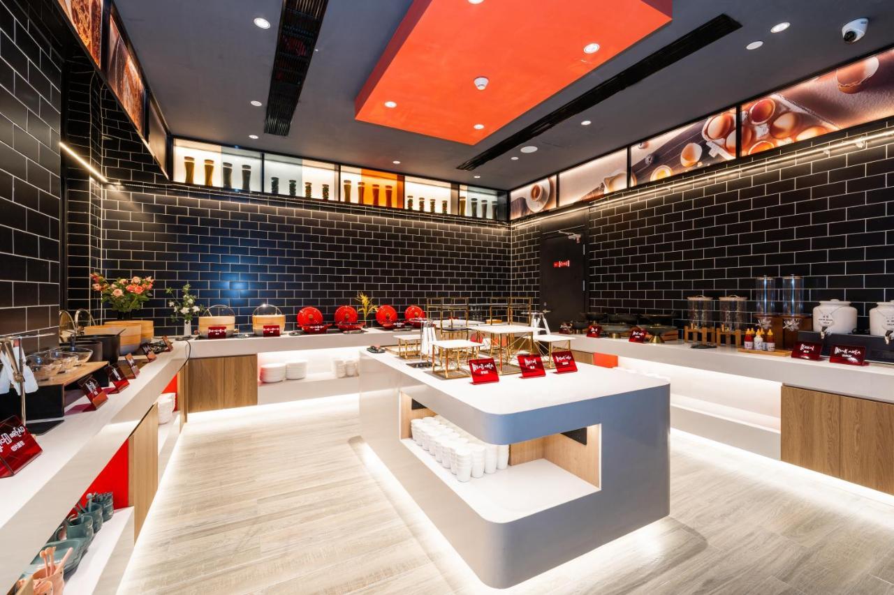 Ibis Styles Hotel - 260M From Guangji Street Subway Station Xi'an  Exteriör bild