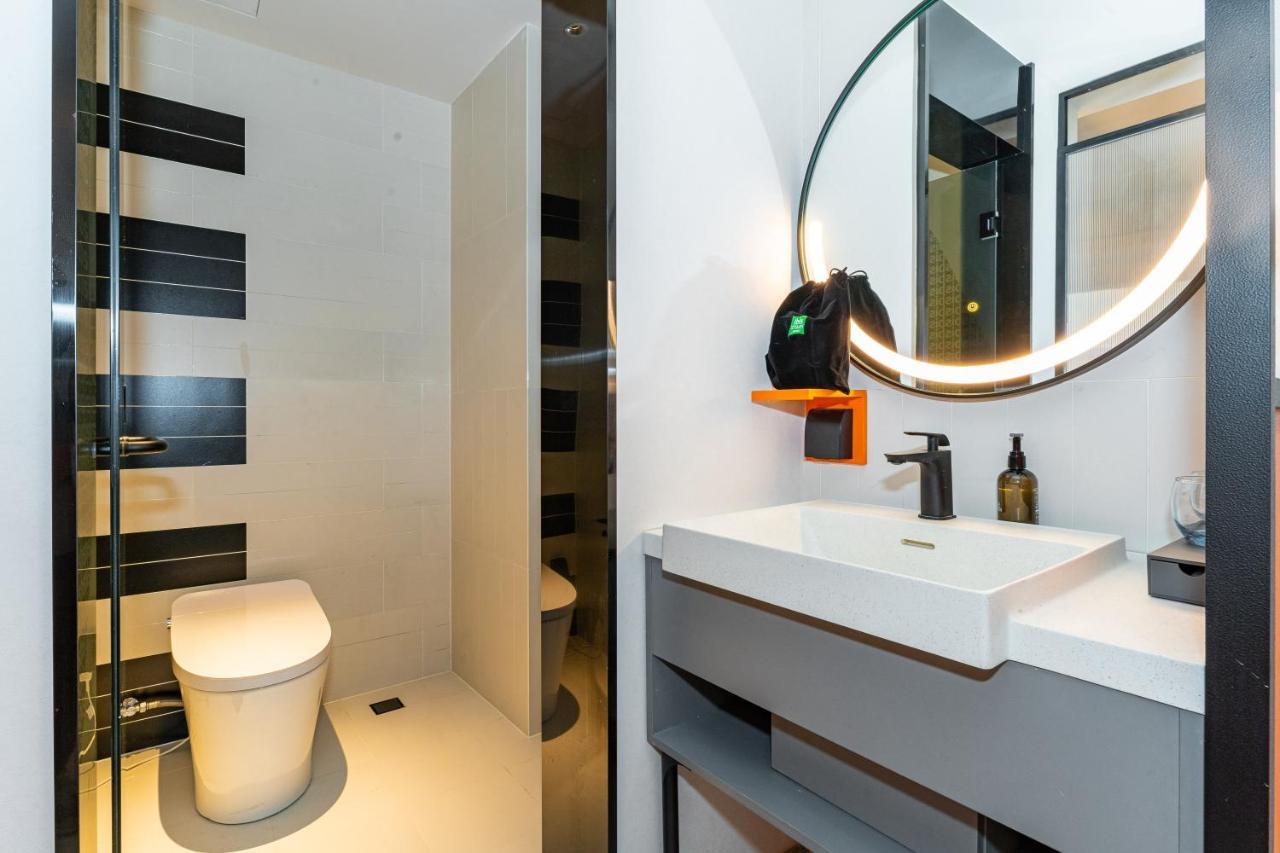 Ibis Styles Hotel - 260M From Guangji Street Subway Station Xi'an  Exteriör bild