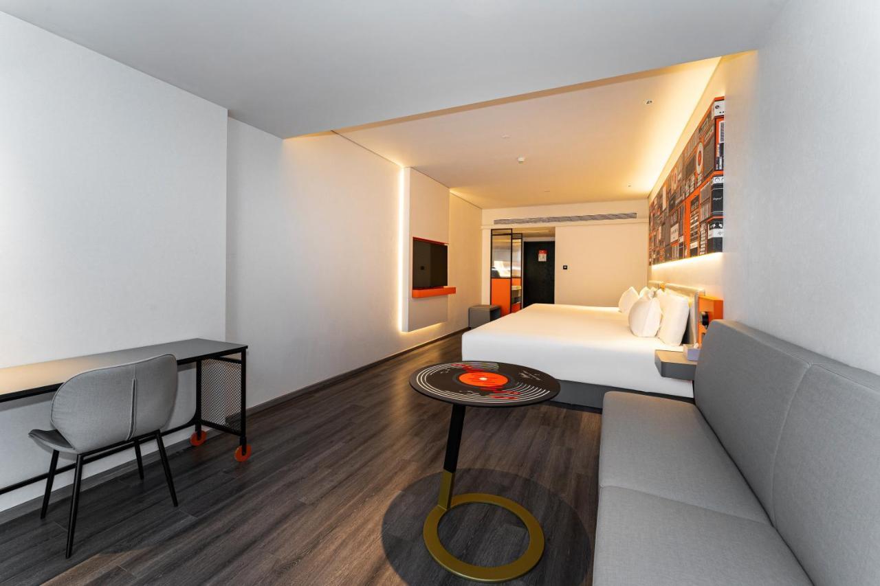 Ibis Styles Hotel - 260M From Guangji Street Subway Station Xi'an  Exteriör bild
