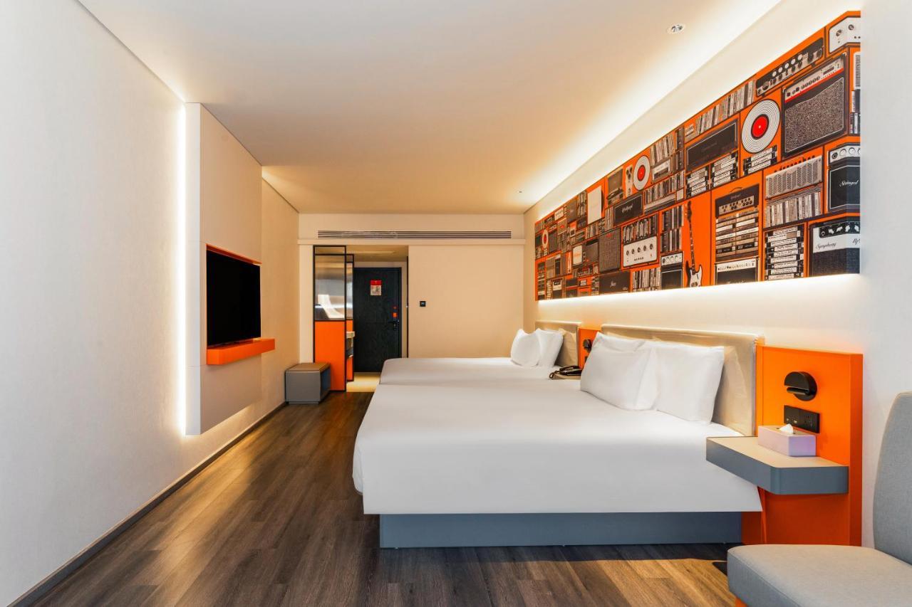 Ibis Styles Hotel - 260M From Guangji Street Subway Station Xi'an  Exteriör bild