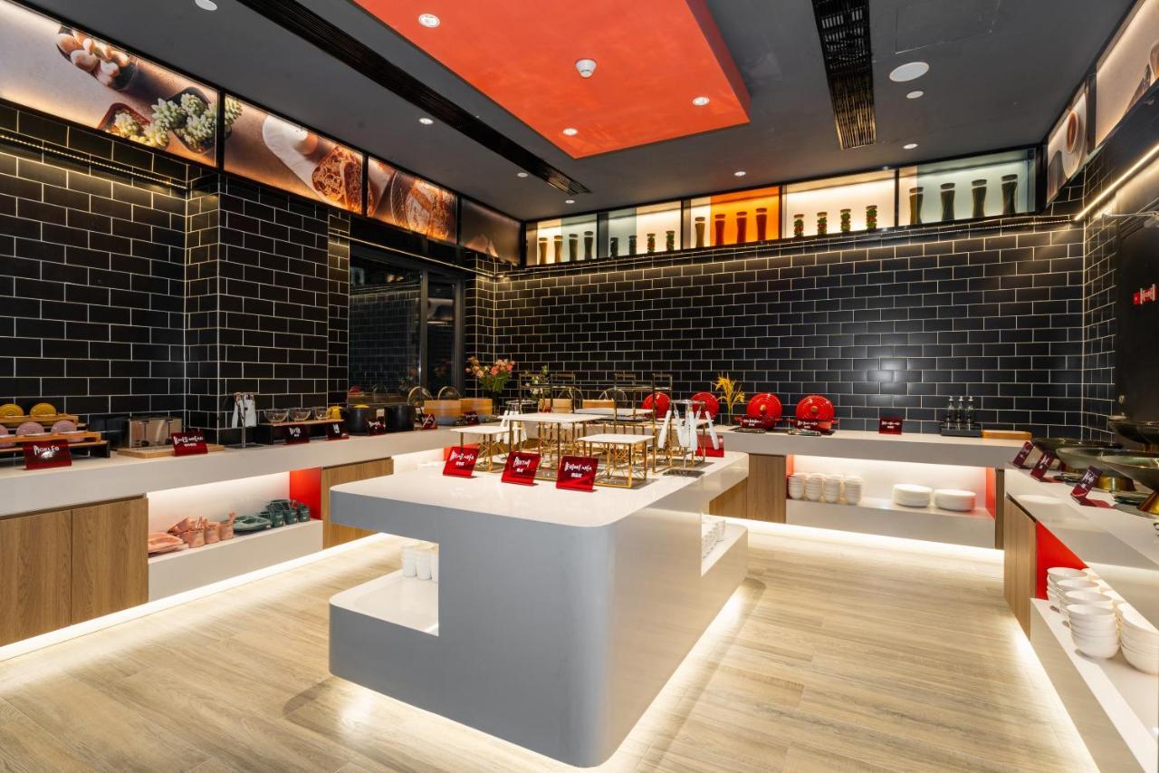 Ibis Styles Hotel - 260M From Guangji Street Subway Station Xi'an  Exteriör bild